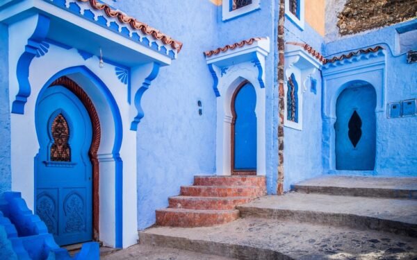 🕌 رحلة المغرب – مراكش وفاس بين عبق التاريخ ولون الصحراء 🐪