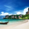 🛕 رحلة تايلاند – بانكوك وبوكيت بين المدن الصاخبة والجزر الهادئة 🏖️